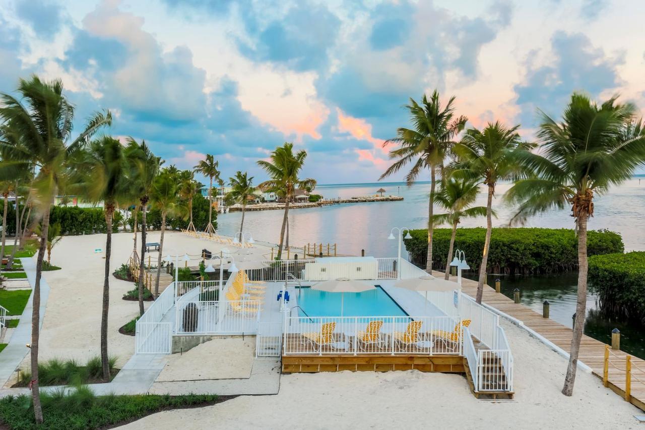 Fisher Inn Resort & Marina Айламорада Экстерьер фото